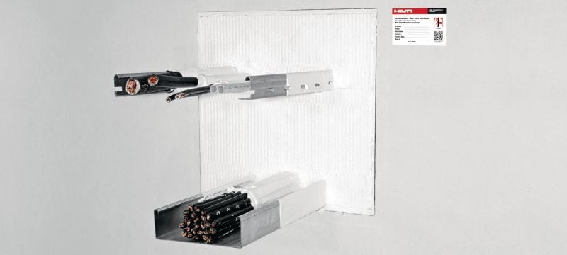 CP 670 Revestimento de placa corta-fogo Sistema de revestimento corta-fogo para placas minerais com um amplo leque de homologações para selagem de médias a grandes aberturas Aplicações 1