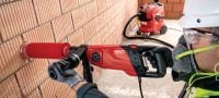 Perfuratriz diamantada DD 150-U Máquina Perfuratriz diamantada versátil, para perfuração manual ou com base em sonda nos diâmetros de 8 a 162 mm (5/16 - 6-3/8) Aplicações 8