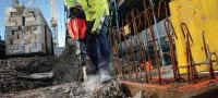 Martelo demolidor de concreto TE 1000-AVR Martelo demolidor versátil para demolição ou cinzelamento de pavimentos e aplicações de parede ocasionais (com cabo elétrico universal) Aplicações 1