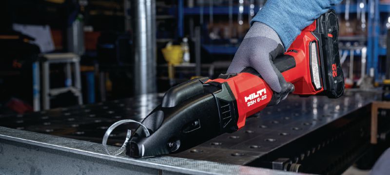 SSH 6-22 tesouras a bateria Tesoura de corte duplo a bateria de alta capacidade para cortes rápidos em chapas metálicas, perfis e dutos de HVAC de até 2,5 mm│12 gauge (Nuron Plataforma à bateria) Aplicações 1
