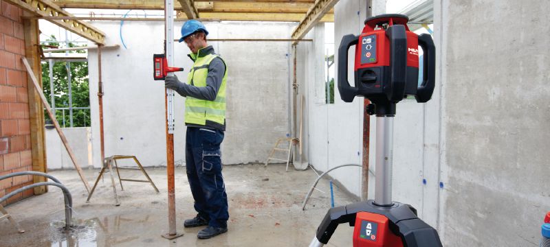 PR 300-HV2S Nível de laser rotativo para exterior Laser rotativo para nivelamentos horizontais, alinhamentos verticais, terraplanagens e esquadrias em espaços exteriores Aplicações 1