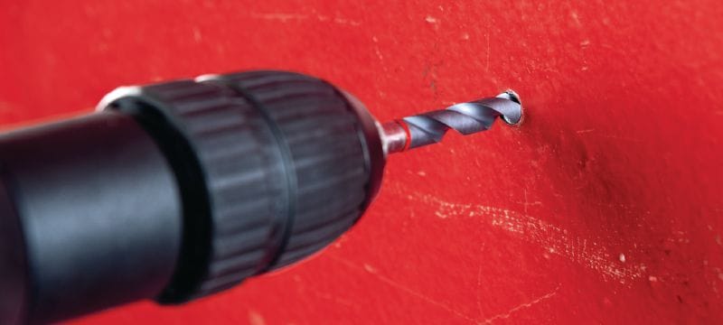 TX-BT 4.7/7 Broca escalonada Broca escalonada de pré-perfuração de furos com precisão para a nova geração de fixadores X-BT Aplicações 1
