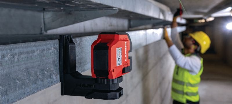 Laser de prumo e linhas cruzadas de elevada precisão PM 20-CGE Laser multidirecional de feixe verde de elevada precisão com 2 linhas e 5 pontos para aprumar, nivelar, alinhar e endireitar Aplicações 1