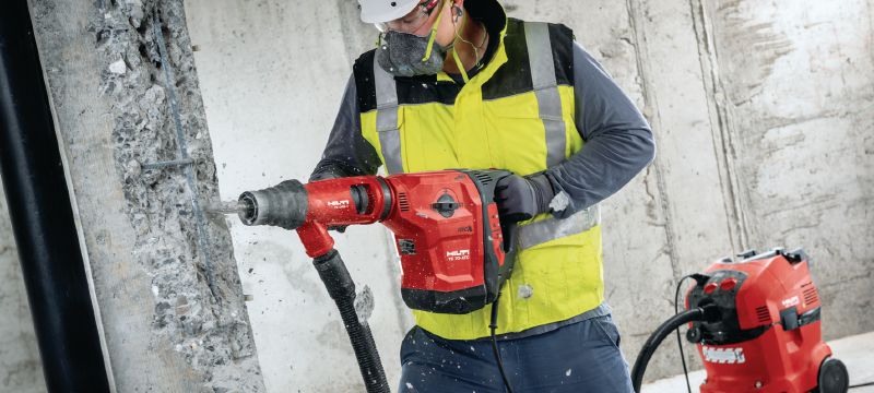 Martelo perfurador TE 70-ATC/AVR Martelo perfurador muito potente SDS Max (TE-Y) para perfuração e cinzelamento em concreto de alta resistência Aplicações 1