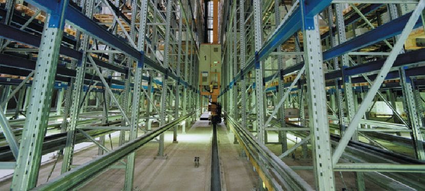 KH-EZ ancoragem por parafuso Ancoragem por parafuso definitiva para fixações mais rápidas e econômicas em Unidade de alvenaria de concreto (UAC) preenchida com grout (Aço carbono, cabeça sextavada) Aplicações 1
