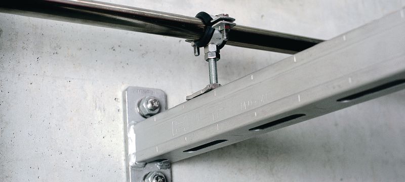 MP-SRNI Gancho para tubos para aplicações leves (com isolamento acústico) Gancho para tubos de aço inoxidável premium com revestimento acústico para aplicações leves Aplicações 1