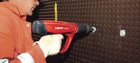 X-SW 30 MX Arruela flexível Anilha flexível para usar com pregos agrupados para fixar membrana impermeável a betão ou alvenaria. Aplicações 1