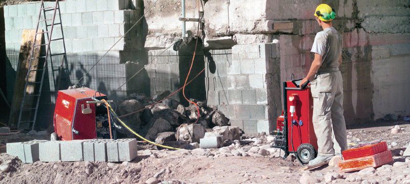 SI SPX-M/H Cabo diamantado sinterizado (concreto) Cabo diamantado máximo projetado para alta velocidade e longa vida em todos os tipos de concreto e ferro fundido (serra de fio de 15-30kW) Aplicações 1