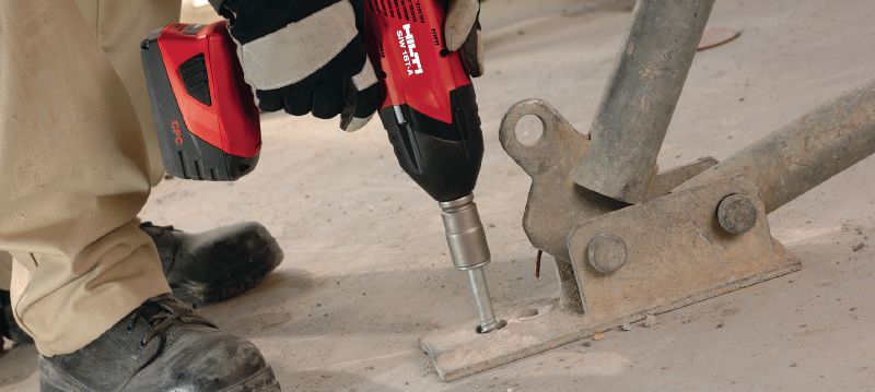 KH-EZ ancoragem por parafuso Ancoragem por parafuso definitiva para fixações mais rápidas e econômicas em Unidade de alvenaria de concreto (UAC) preenchida com grout (Aço carbono, cabeça sextavada) Aplicações 1