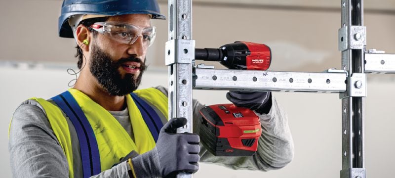 Calha de escora MT-40 OC Calha de escora, para uso externo com poluição baixa Aplicações 1