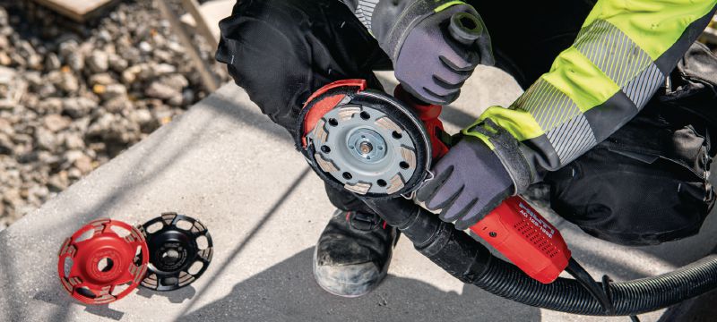 P Coroa diamantada universal Mó diamantada padrão para rebarbadoras – para maior rapidez no desbaste de betão, betonilha e pedra natural Aplicações 1