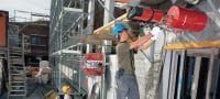 DD 500-CA Perfuratriz diamantada Máquina de perfuratriz diamantada de alta resistência trifásica com motor de alta frequência e unidade de autoalimentação opcional para perfuração de concreto com base em sonda de 82 a 600 mm (3-7/32 a 23-5/8”) de diâmetro Aplicações 2