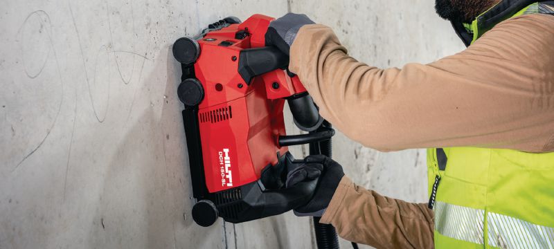 DCH 150-SL Talhadeira de parede Serra de corte para abrir roços em paredes/pavimentos e para instalar cabos, condutas ou tubagens numa variedade de materiais base Aplicações 1