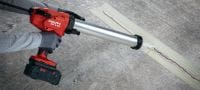 CD 4-22 Dispensadores de calafetamento a bateria Dispensador de calafetagem a bateria poderoso para uma grande variedade de selantes, calafetagens e adhesivos (Plataforma à bateria Nuron) Aplicações 3
