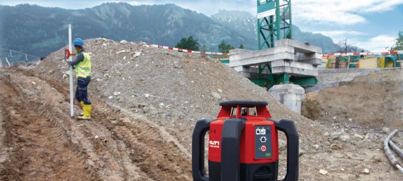 PR 300-HV2S Nível de laser rotativo para exterior Laser rotativo para nivelamentos horizontais, alinhamentos verticais, terraplanagens e esquadrias em espaços exteriores Aplicações 1