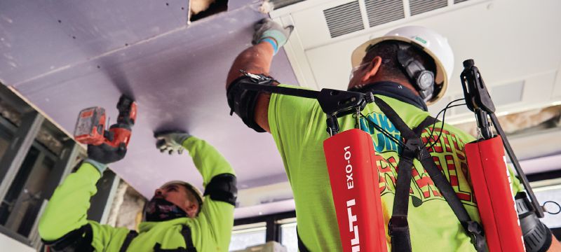 EXO-O1 Exoesqueleto aéreo suspenso Exoesqueleto passivo para ajudar a aliviar a tensão nos ombros e braços durante os trabalhos em instalações suspensas Aplicações 1