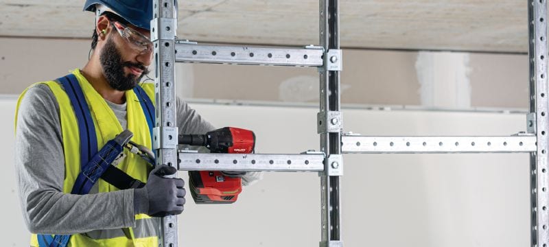 Calha de escora MT-40 OC Calha de escora, para uso externo com poluição baixa Aplicações 1